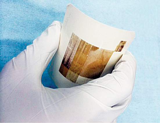 High-mobility polysilicon layer was directly formed on paper by coating liquid silicon, which was annealed by pulsed laser-light by Prof. Ishihara and team at Delft University of Technology (Image courtesy: http://optics.org)