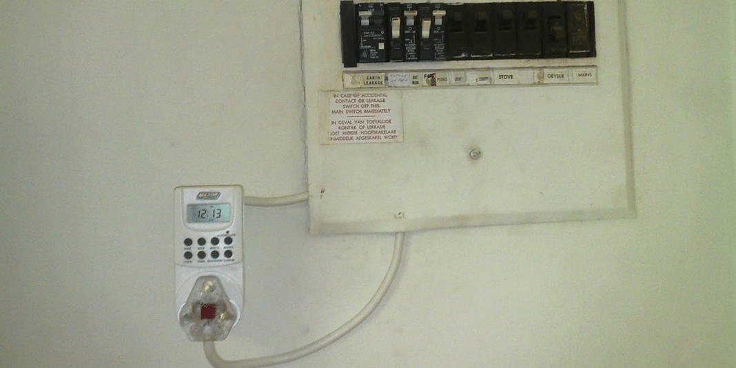 Geyser Timer Circuit Detailed Circuit Diagram Available
