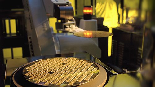 Semiconductor IC’s: Taking A Look Into Fabrication