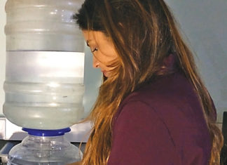 Mopure Touchless water dispenser