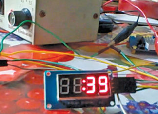 Door-Ajar Alert with Countdown Timer Author prototype door-ajar alert system
