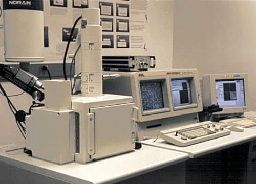A typical scanning electron microscope instrument used in mirco-robotics