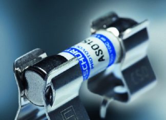 Robust Fuse Clips For 10.3 mm Fuses In High Power Applications