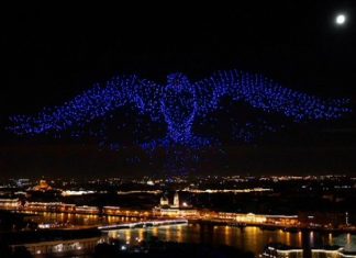 Drone Show Enabled By Highly Accurate Positioning Technology