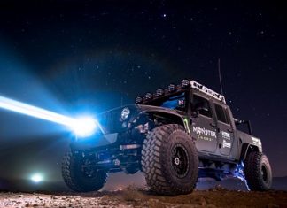 Dual-Emission Laser For Automotive And Consumer Applications