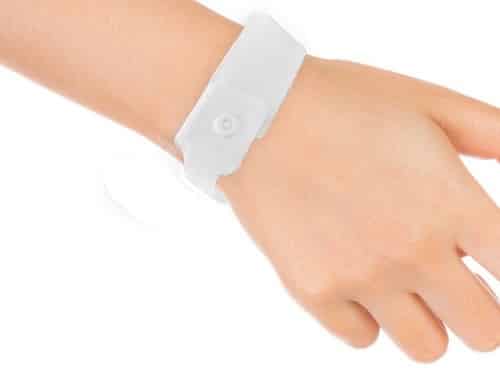 Wearable Tracking Device That Ensures Strict Quarantine Measures