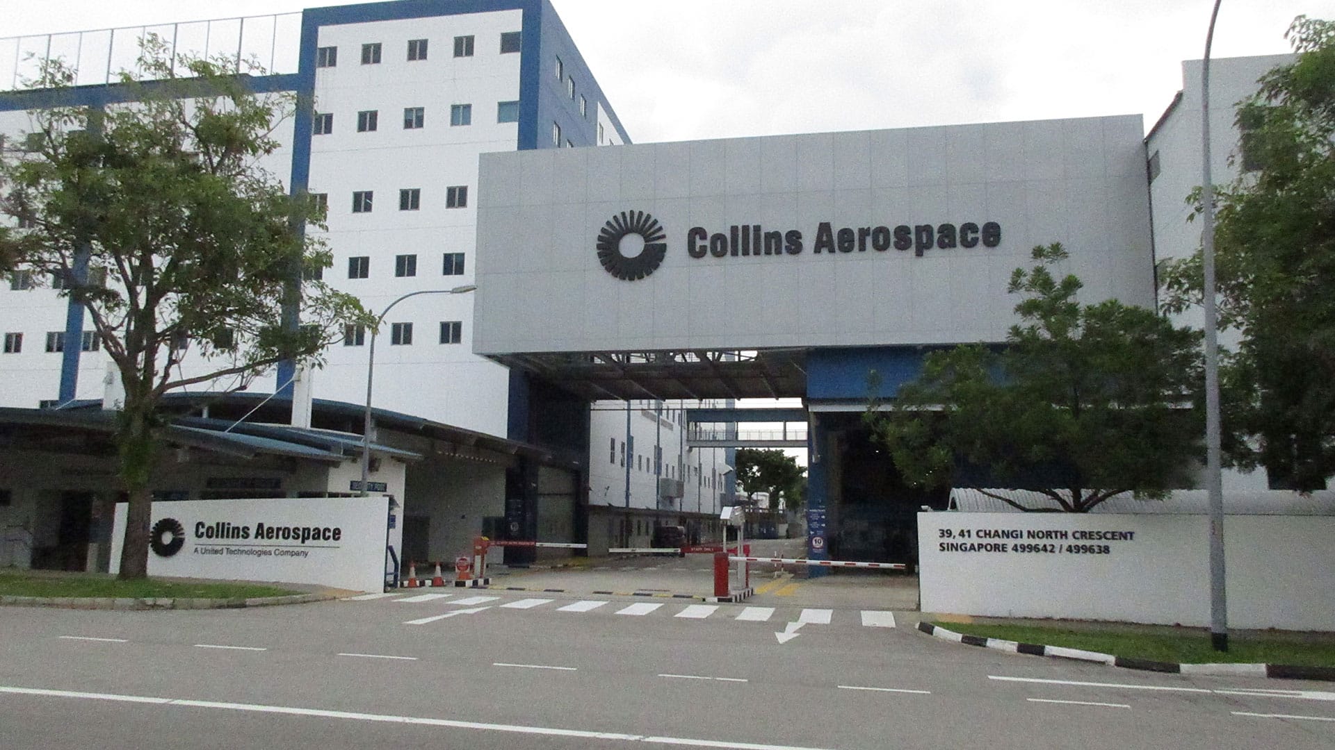 Associate Engineer (Hybrid) At Collins Aerospace