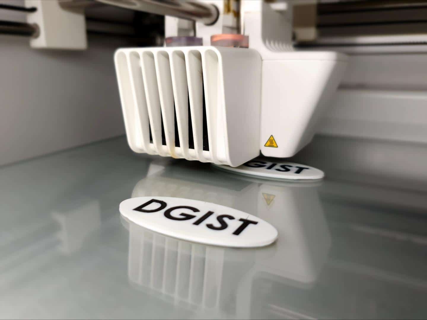 New Multifunctional Pressure Sensor with 3D Printing Technology