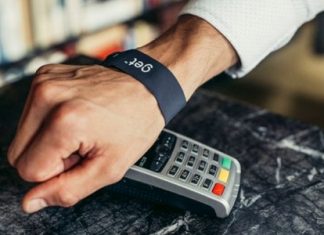 High Tech Wristband Facilitates Communication And Contactless Payment