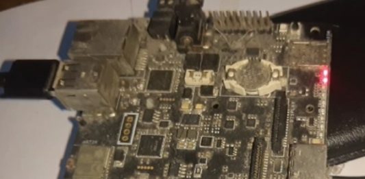 Turn Raspberry Pi Into Low Cost NAS Server / Wi-Fi Wireless Pen Drive