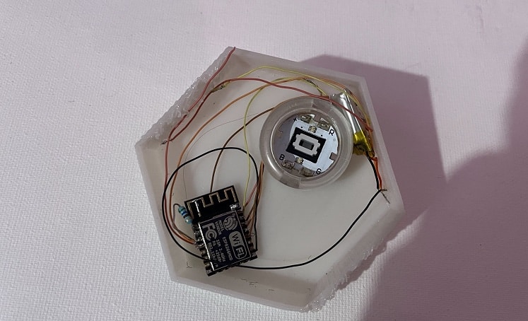 10 Million Colours In One: Amazing IoT Light For Christmas Decorations