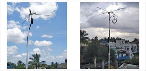 Vee-dipole (left) and turnstile (right) antenna mounted on the poles