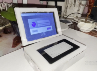 World's Smallest Hacking Laptop