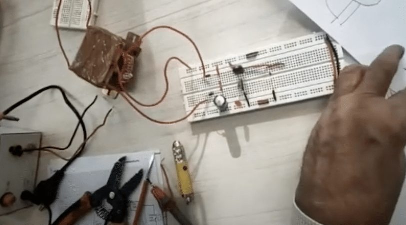LIVE DIY: How To Make A Simple Power Supply