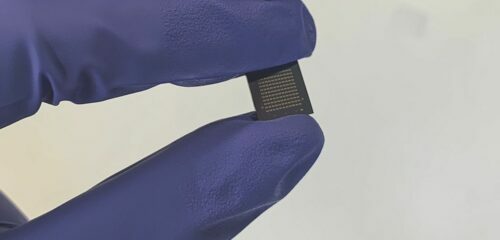 Researchers Develop Self-calibrated Photonic Chip