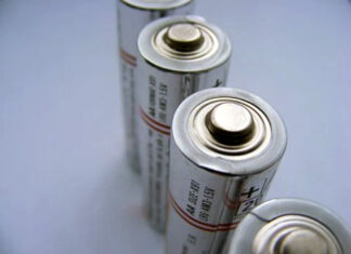 Alkaline batteries