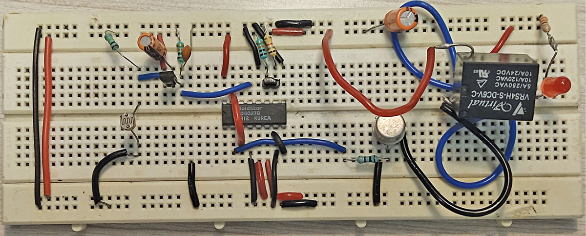 Author’s circuit wired on a breadboard