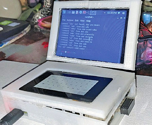 E ink Display Raspberry Pi Laptop