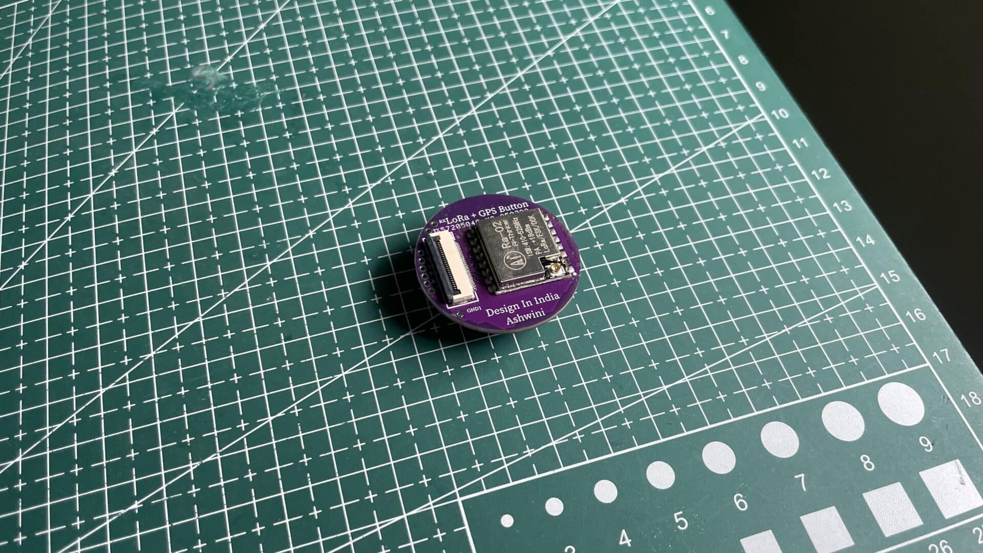 Mini Lora Module Build Open-Source LoRa + GPS Module (World’s Smallest - Only 3cm!)