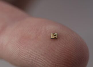 World’s Smallest Bluetooth Chip