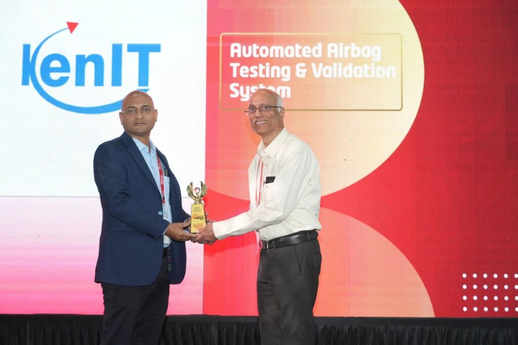 Mr Shankar Kumbhar from Ken Integrated Technologies receiving the award for their ‘automated airbag testing and validation system’, presented by Varroc’s Mr Pramod Chaudhary. 