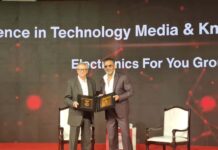 ET Now recognised Electronics For You Group for excellence in tech media, with Ramesh Chopra receiving the award from Suniel Shetty