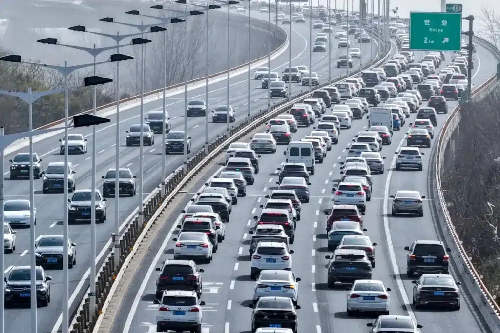 Chinese lithium battery electrolyte could double EV range and run in extreme cold