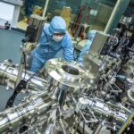 Quantum battery shows charging and storage