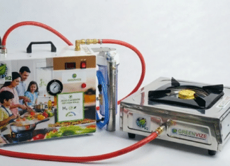 Hydrogen Cooking Stove Turns Water Into Clean Fuel