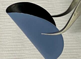Water Free Hydrogen Fuel Cell Membrane Survives Extreme Heat