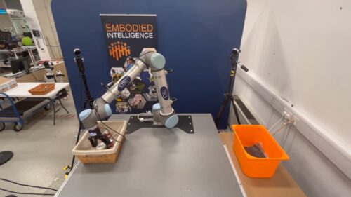 Grasp-MPC adjusts robotic grasps in real time, refining motion as the robot approaches an object instead of following a fixed plan.