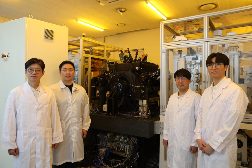 1. Research team at KIMM’s Nano-convergence Manufacturing Research Division