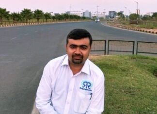 “Most Companies Import RFID Hardware. We Chose to Build It in India.” – Dhaval H Kotecha, RapidRadio Dhaval H Kotecha, Managing Director at RapidRadio