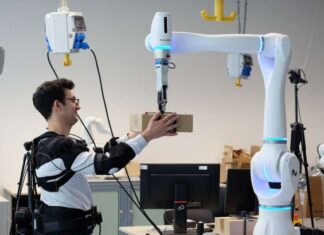 Wearable Robot System Reduces Lifting Effort