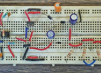 Simple 12V To 24V Voltage Doubler