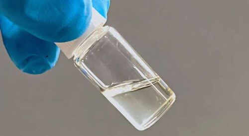 The electrolyte for fluoride shuttle batteries using potassium tetrafluoroborate. Credit: Taketoshi Minato