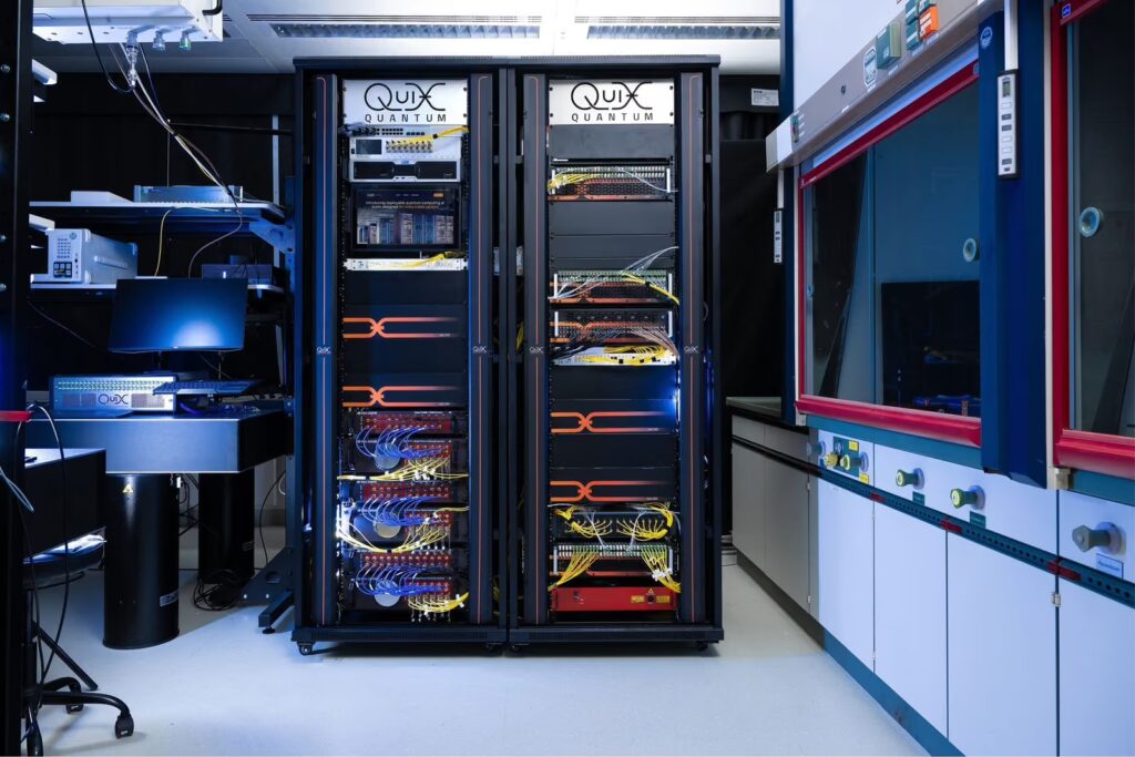 QuiX Quantum Announces Carina, the First Universal Photonic Quantum Computing Architecture for Commercial Deployment