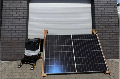 AI that learns from the clouds: Researchers' system forecasts solar power output
