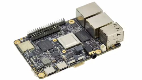 The DEBIX T62P-01 industrial edge computer