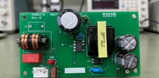 24 W Isolated Flyback Power Supply