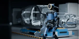 Humanoid robot swaps batteries autonomously to cut downtime