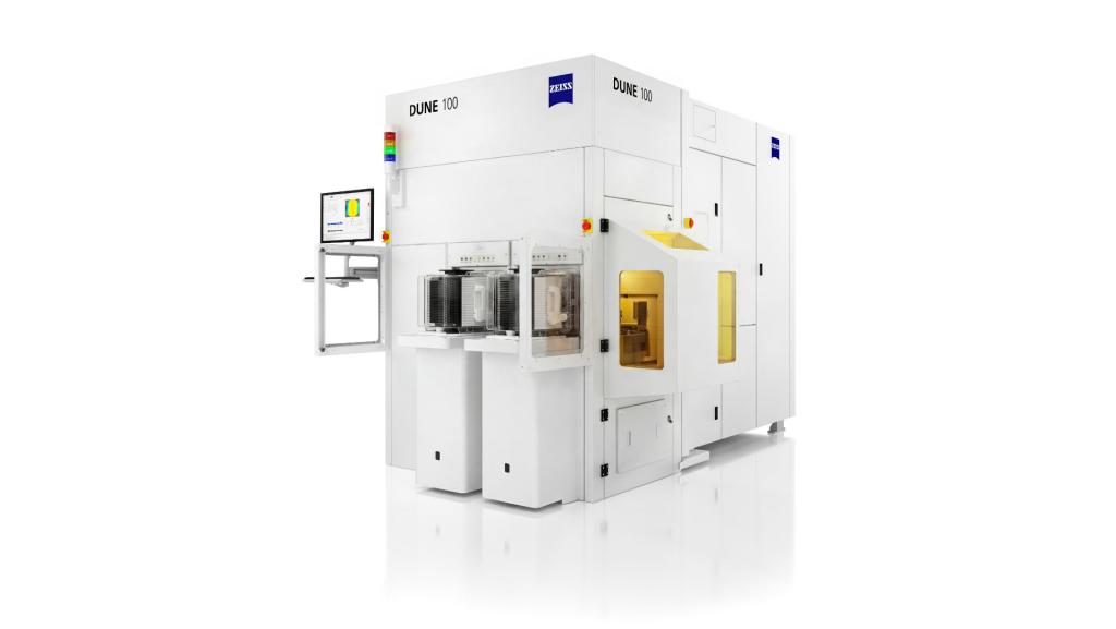 ZEISS DUNE 100 measures wafer deformations and supports targeted correction in complex semiconductor processes.
